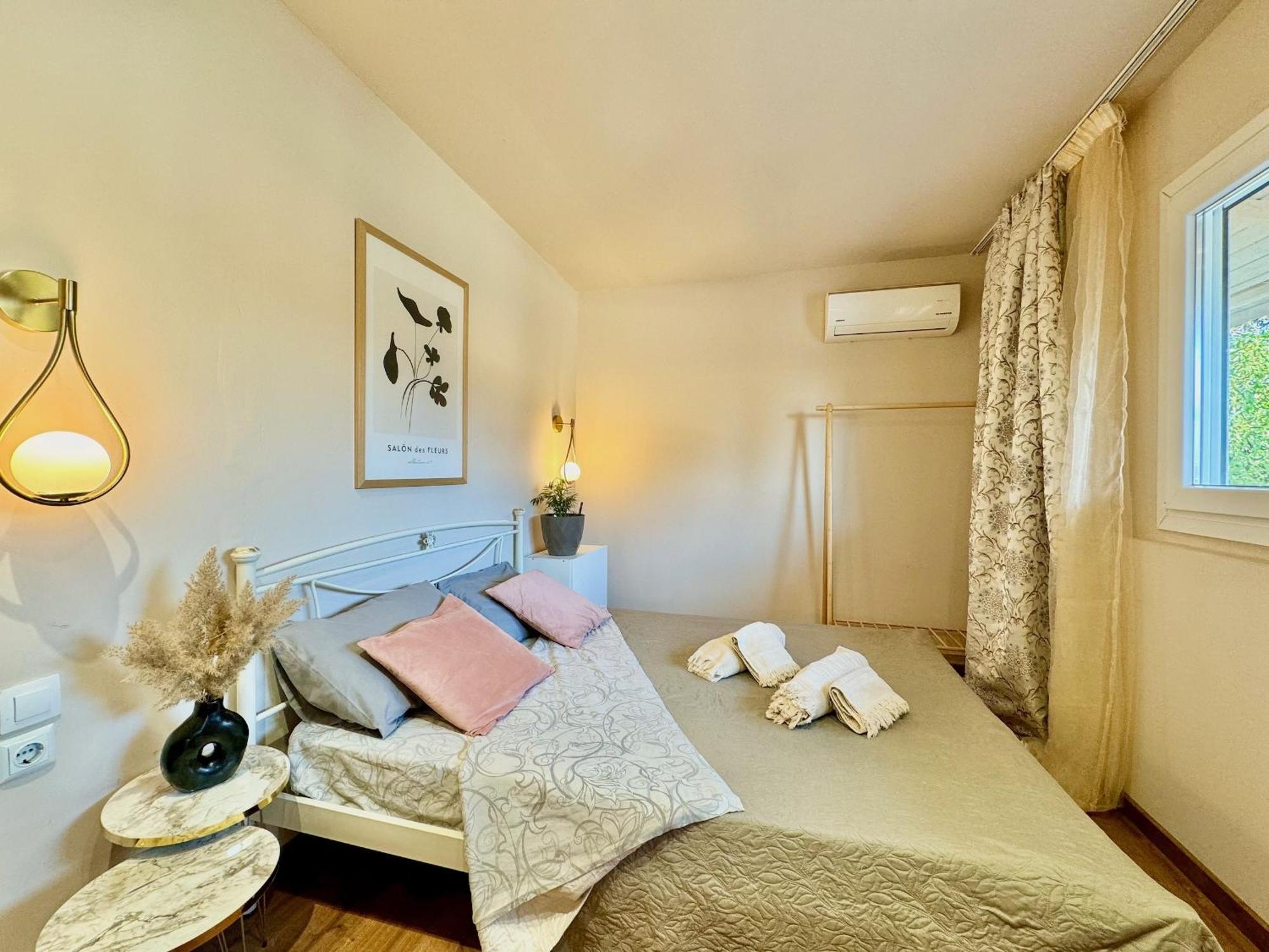 Villa Sophia With Private Plunge Pool By Dadovillas *